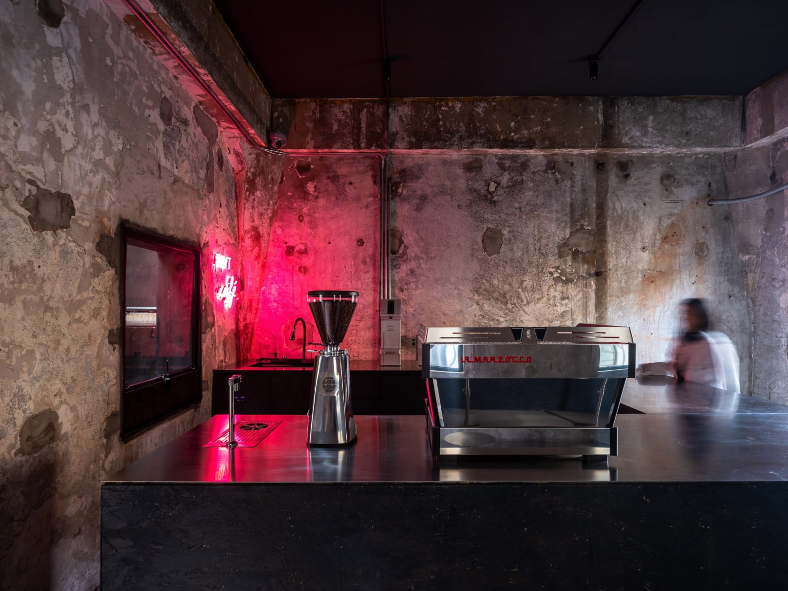M50 Bird Water Tower / The Mainland, FLIP studio / The Mainland