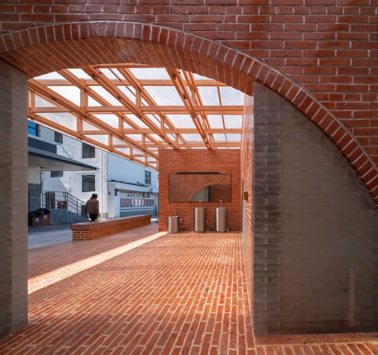 Red Brick Public Toilet on Liuba Old Street / The Mainland, Shulin Architectural Design / The Mainland