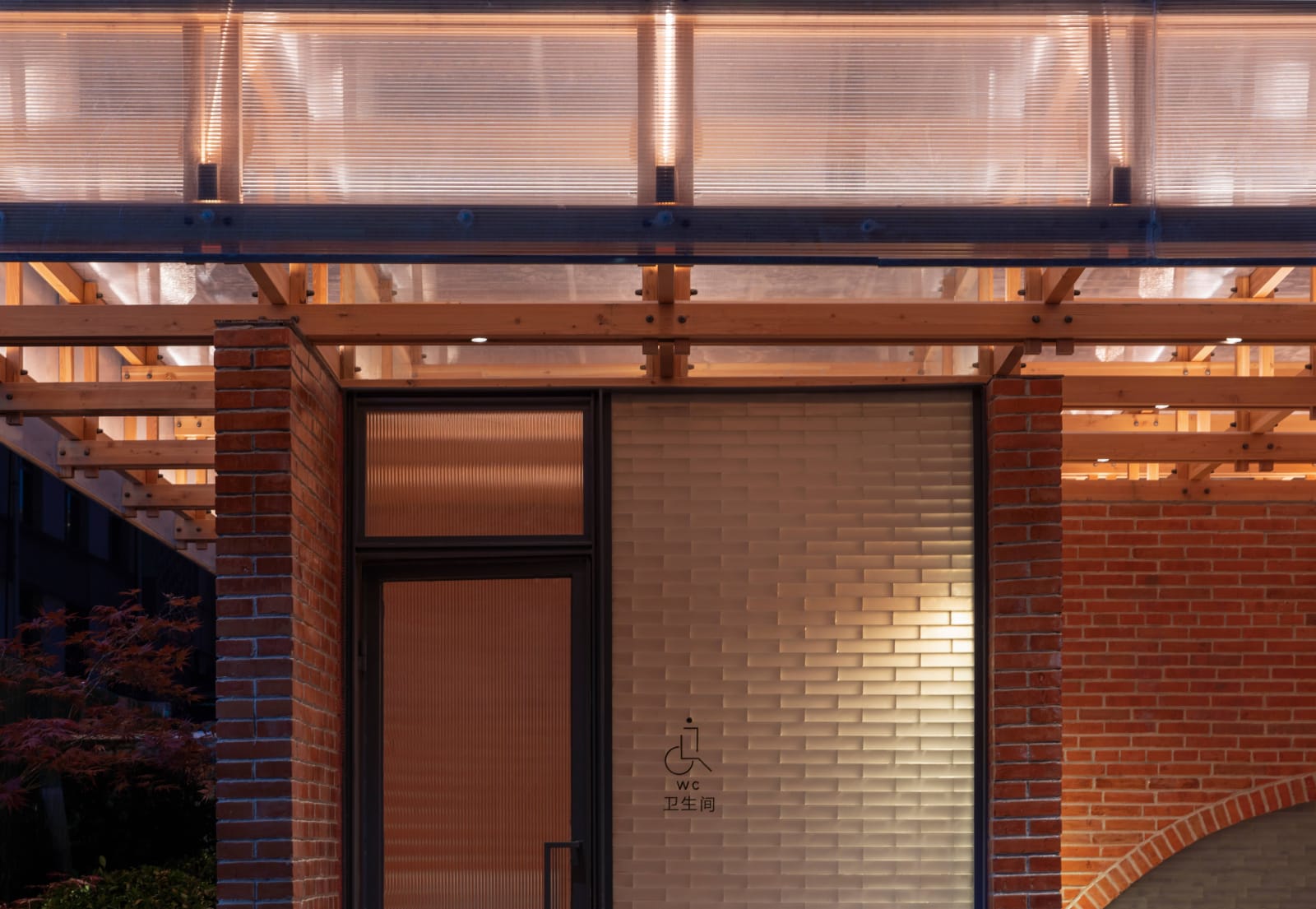Red Brick Public Toilet on Liuba Old Street / The Mainland, Shulin Architectural Design / The Mainland