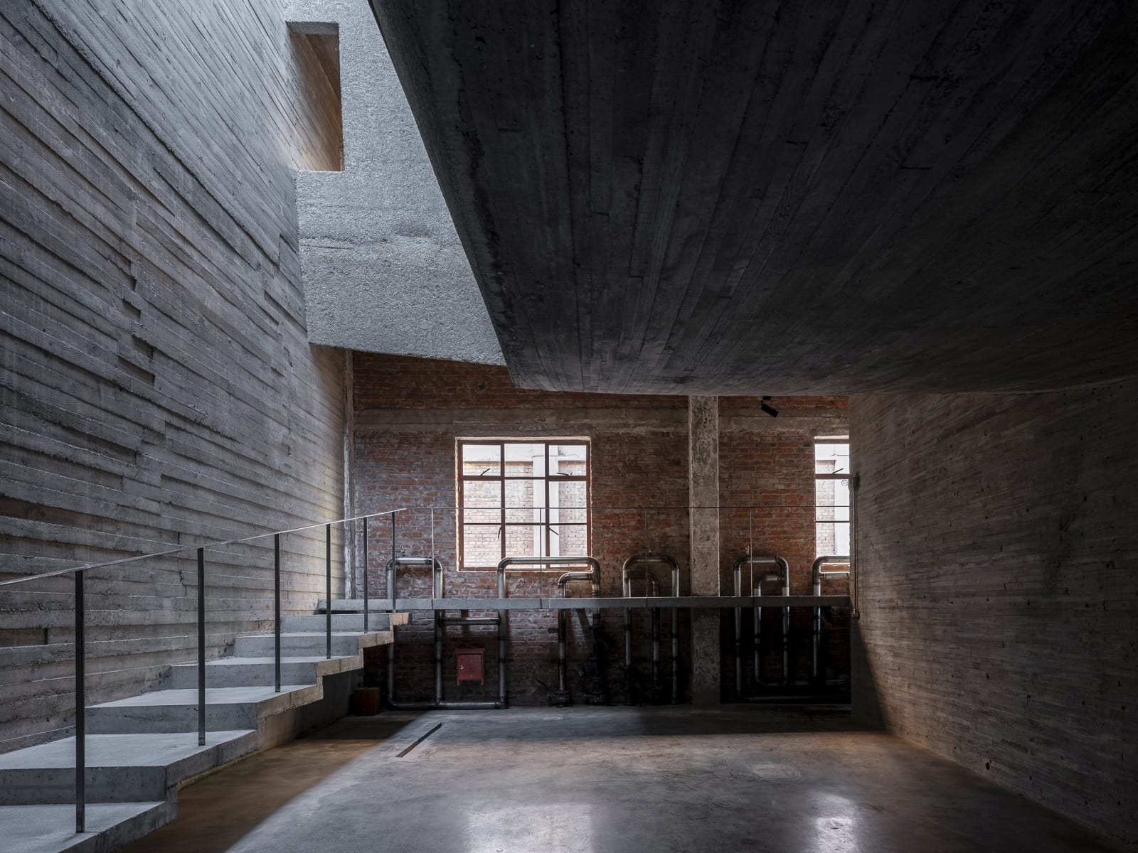 Warehouse No. 9 / The Mainland, ease studio / The Mainland