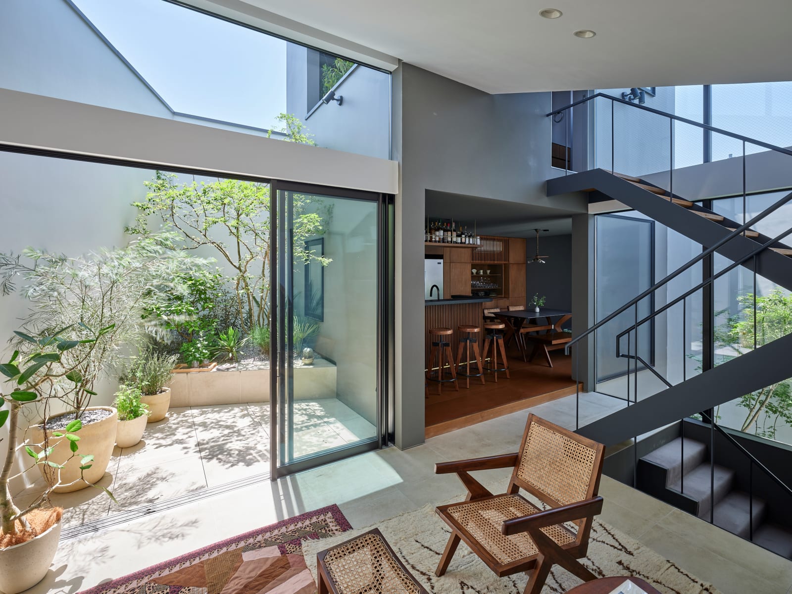 Spiral Gardens House / Japan, IKAWAYA ARCHITECTS / Japan