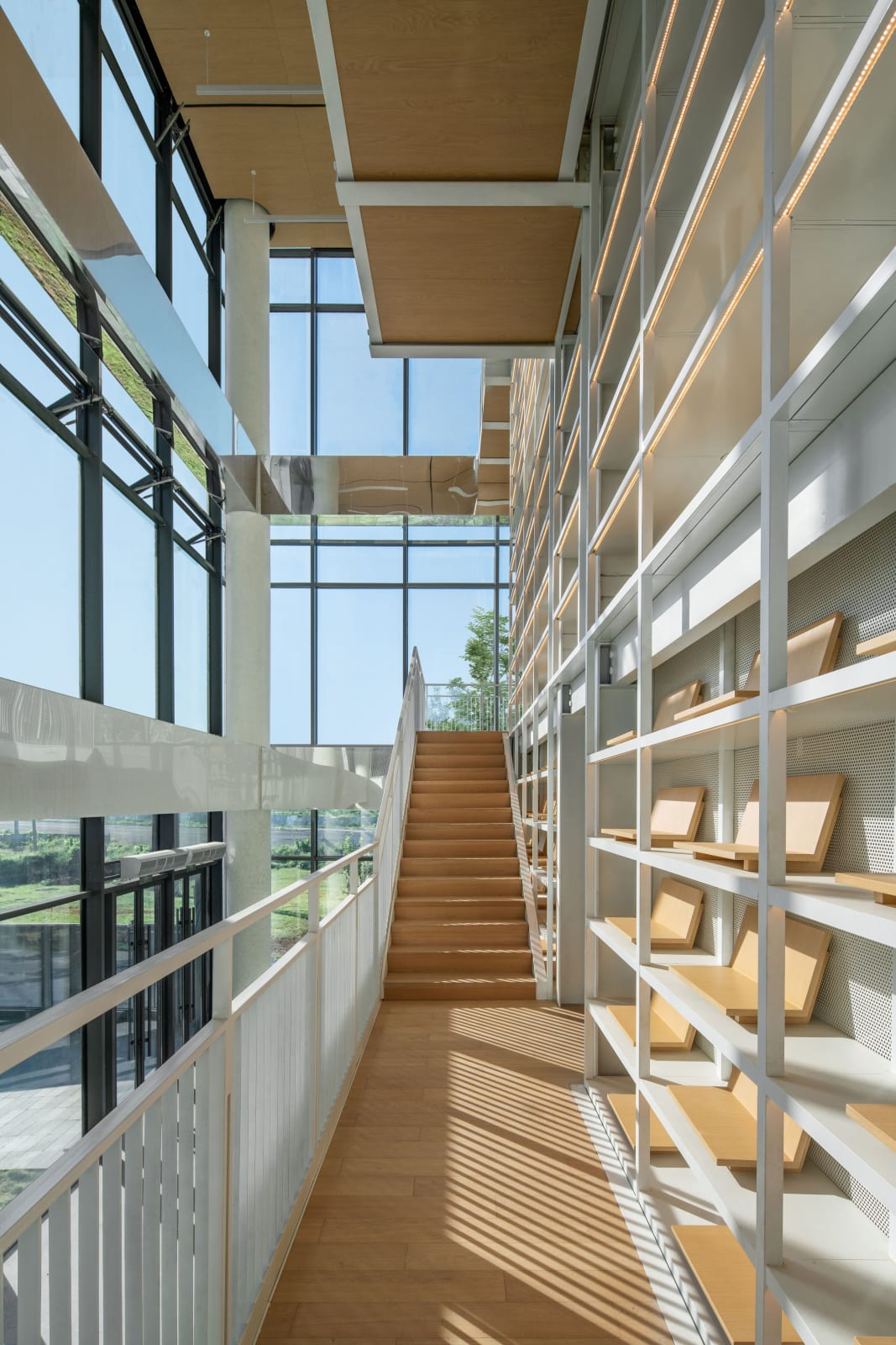 Capital Heyuan · Pinggu Rental Housing Community Library / The Mainland, y.ad studio / The Mainland