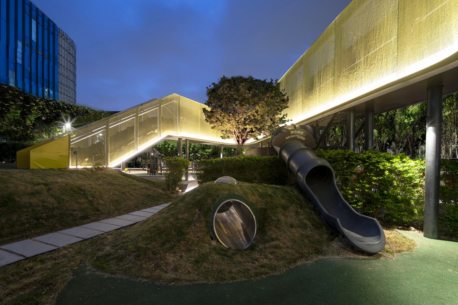 Kai Tak Station Square / Hong Kong, Architectural Services Department, the Government of the Hong Kong Special Administrative Region / Hong Kong