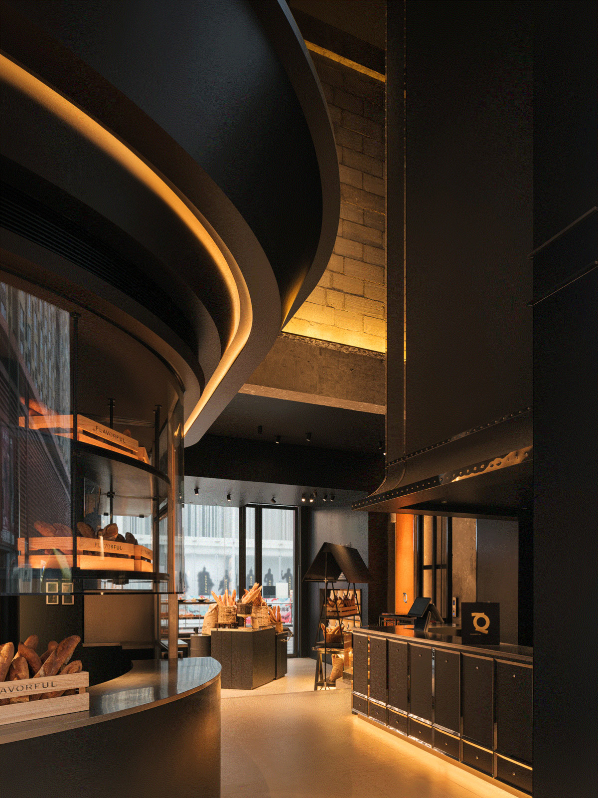 Q FLAVORFUL / The Mainland, LOONG STUDIO / The Mainland