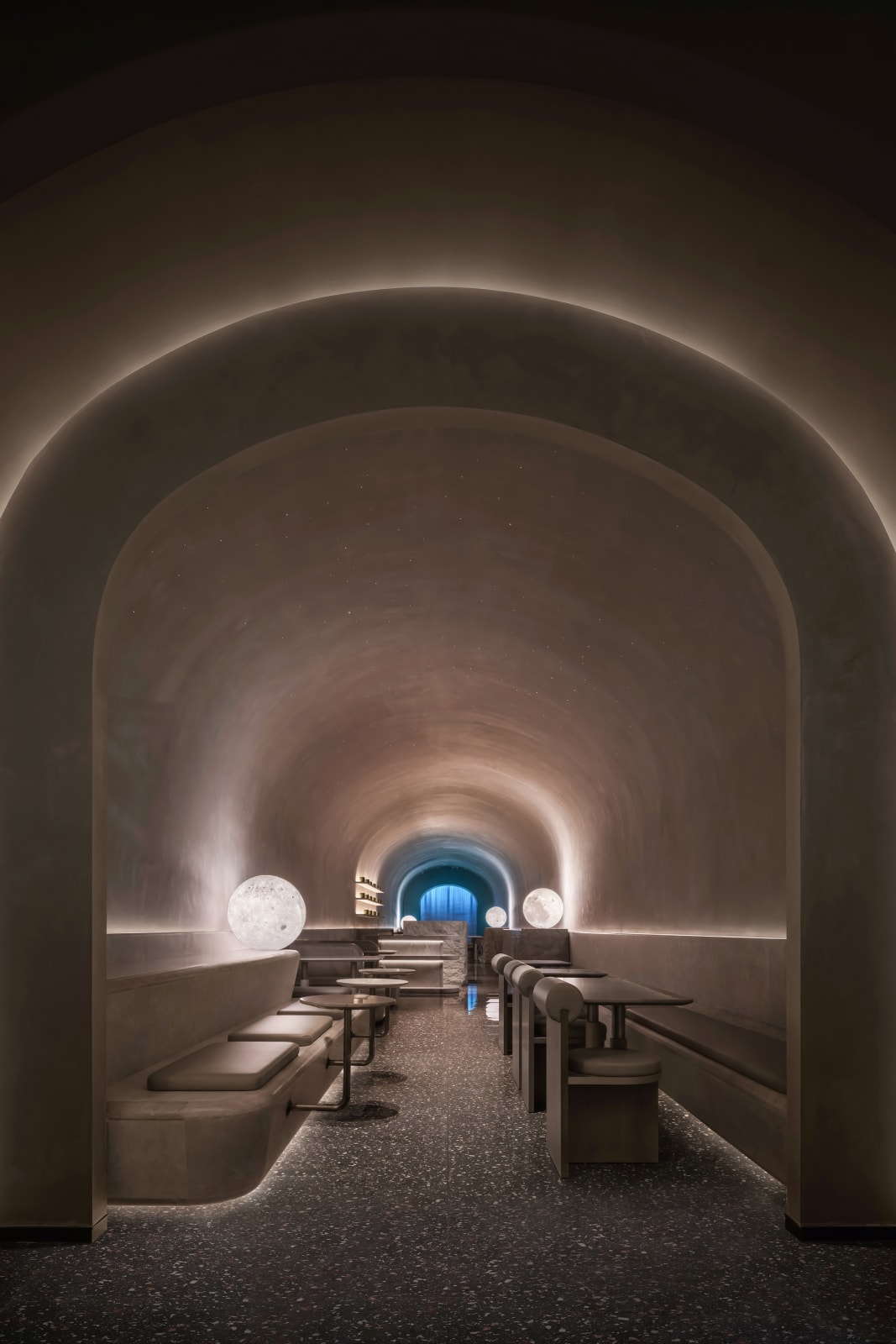 YANG & ASSOCIATES GROUP'S HEADQUARTERS / The Mainland, YANG & ASSOCIATES GROUP / The Mainland