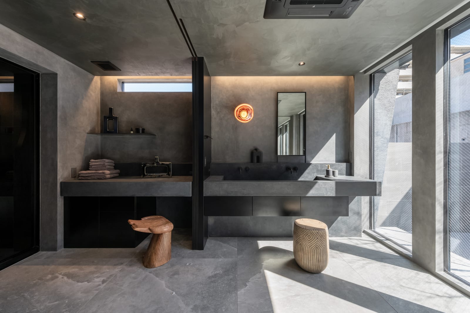 ARTBOX / Japan, CURIOUS DESIGN WORKERS / Japan