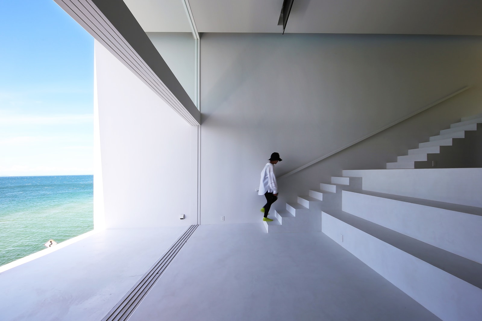 S.STAIRS / Japan, MOAI Co., Ltd / Japan