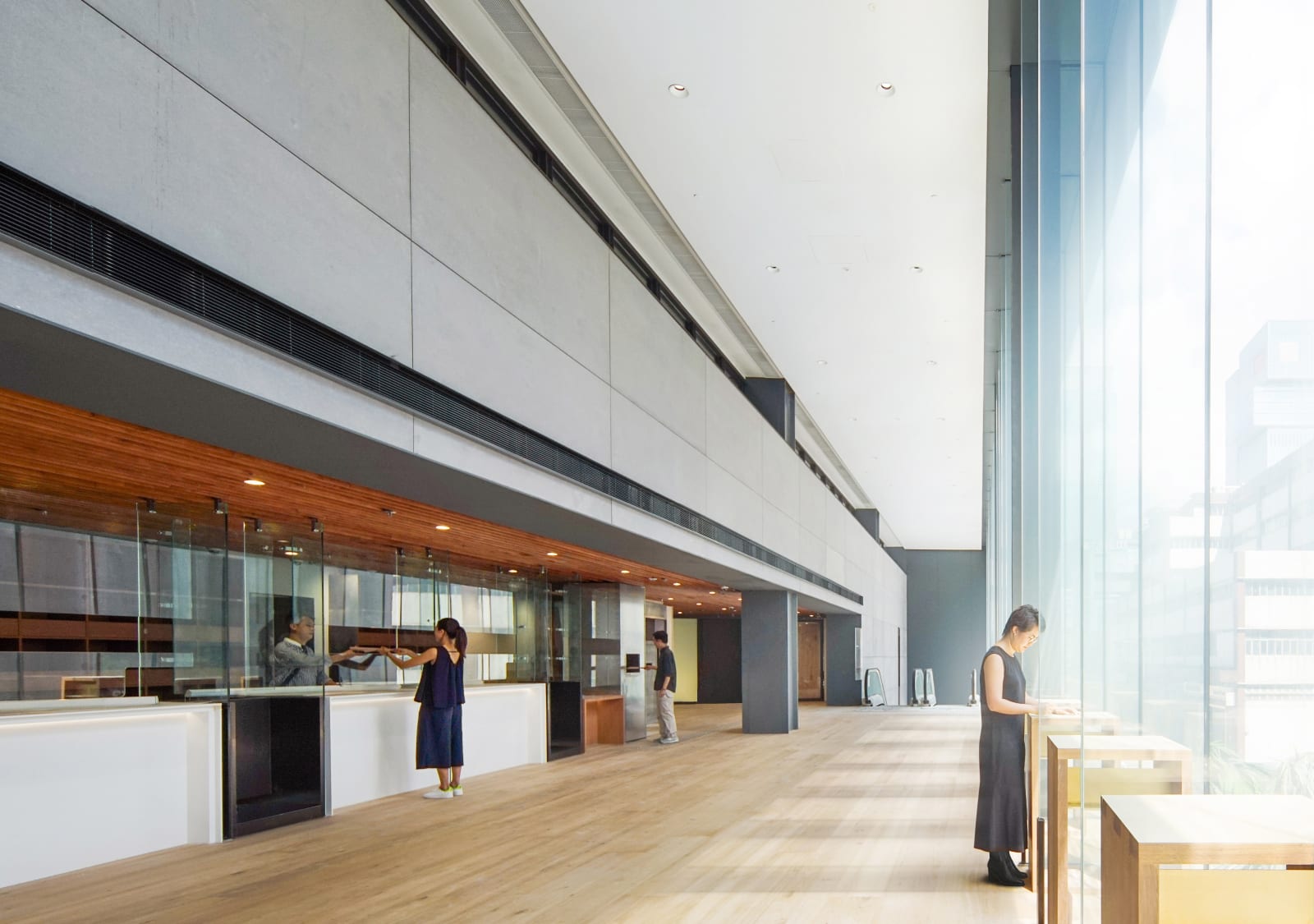 Hongkong Post Building / Hong Kong, Architectural Services Department, the Government of the Hong Kong Special Administrative Region / Hong Kong