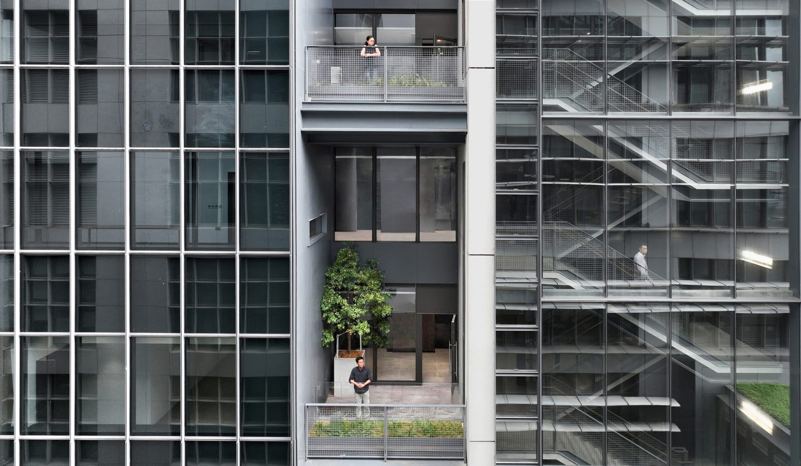 Hongkong Post Building / Hong Kong, Architectural Services Department, the Government of the Hong Kong Special Administrative Region / Hong Kong