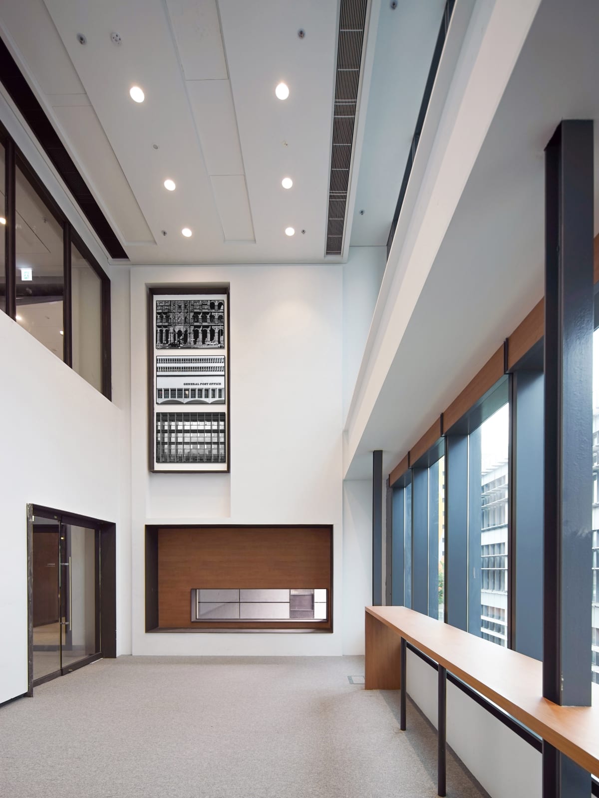 Hongkong Post Building / Hong Kong, Architectural Services Department, the Government of the Hong Kong Special Administrative Region / Hong Kong