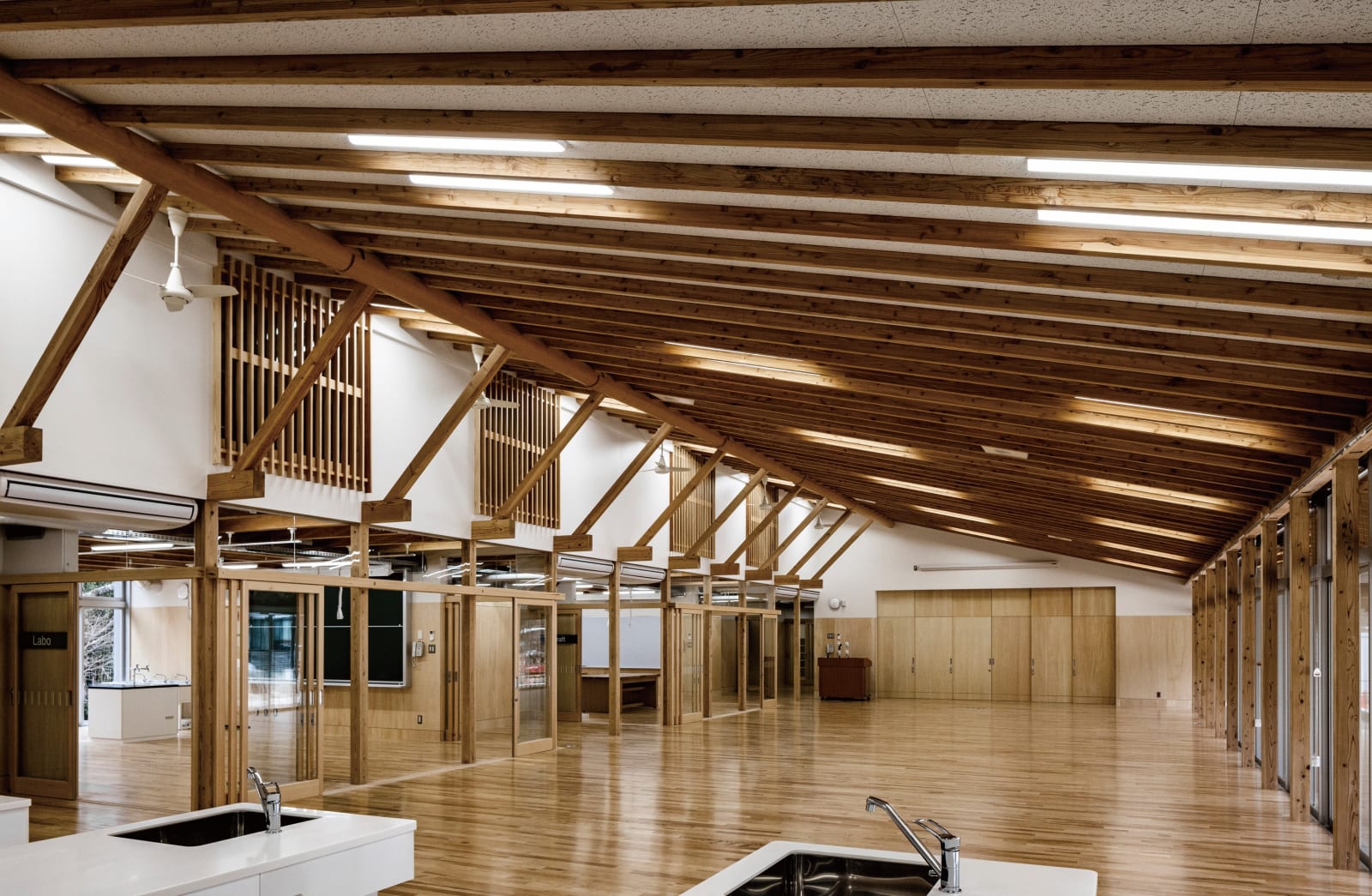 Nakazato Elementary and Junior High School / Japan, MIKAMI Architects / Japan