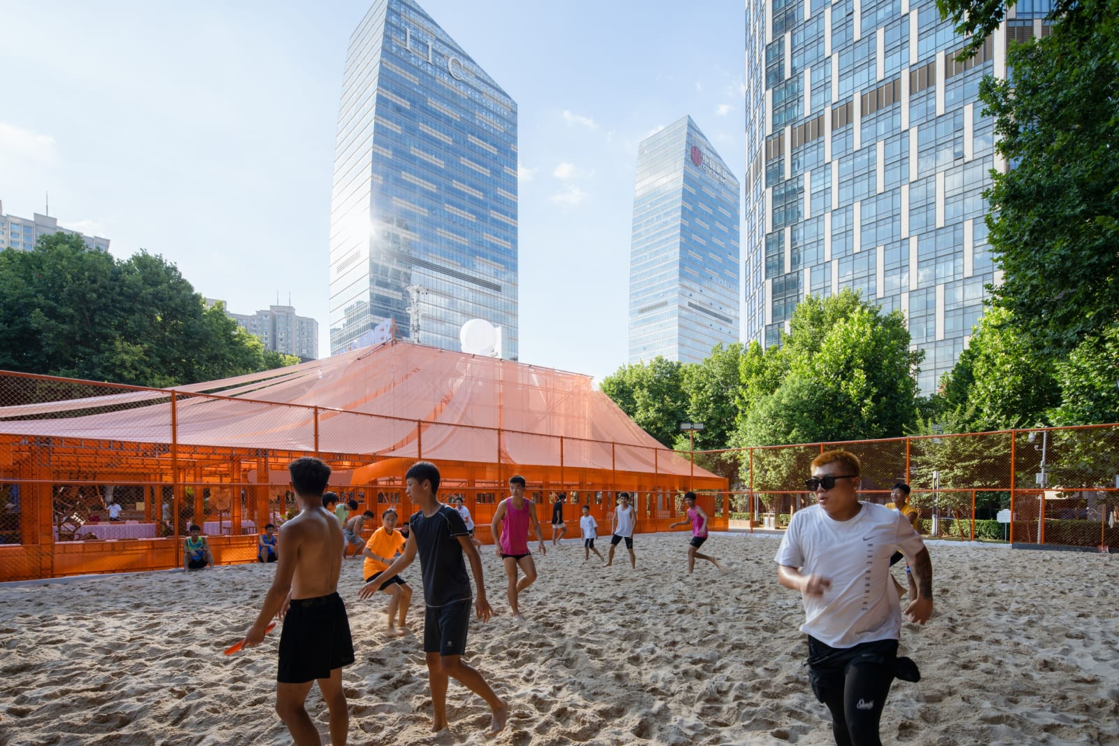 Wuhan Tiandi “DIVE IN SUMMER”, Towards A Light Architecturel / The Mainland, UAO Design / The Mainland