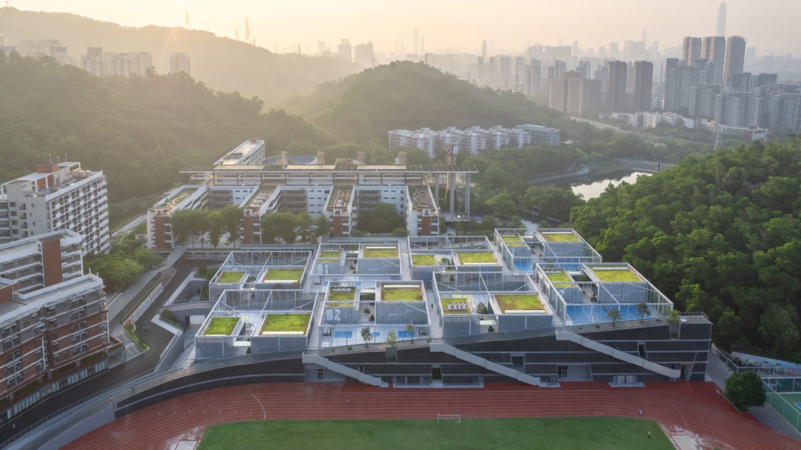 Hongling High School / ENVIRONMENT GRAPHICS, Gwangjun.com (Design Studio) / The Mainland