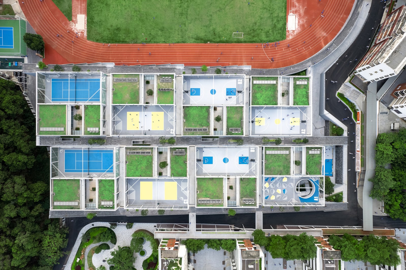 Hongling High School / ENVIRONMENT GRAPHICS, Gwangjun.com (Design Studio) / The Mainland