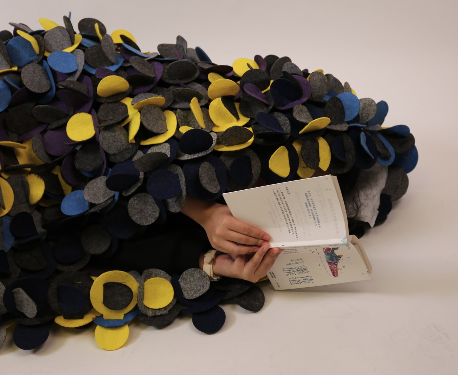 Fessels, St. James' Settlement Jockey Club Upcycling Centre / Hong Kong