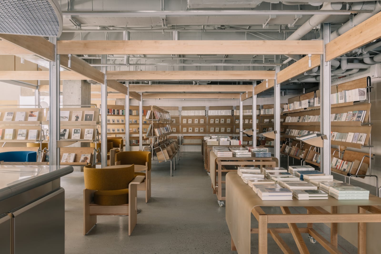 naive bookstore / The Mainland, atelier tao+c / The Mainland