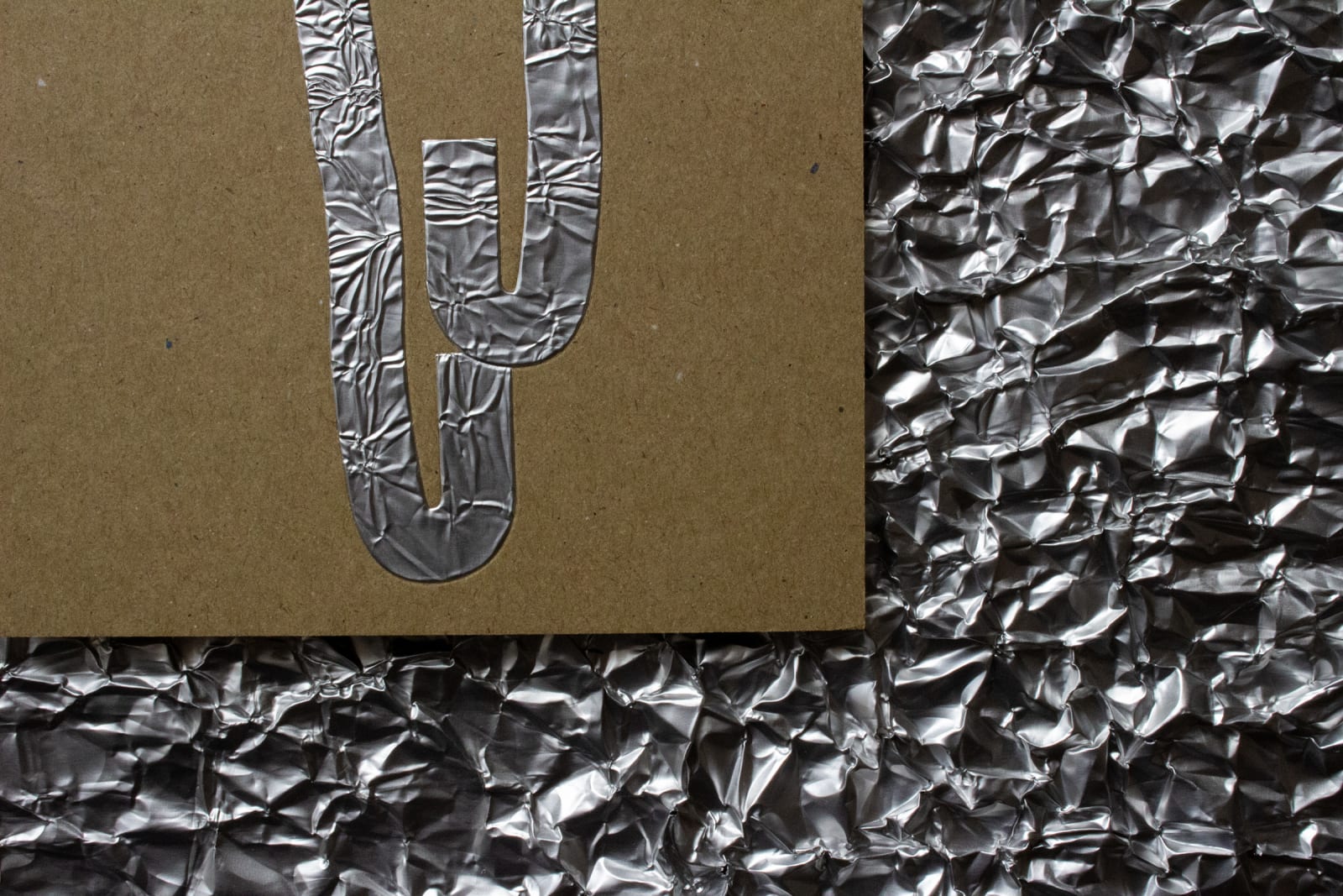 2025 New Year's Card, tomuradesign inc. / Japan