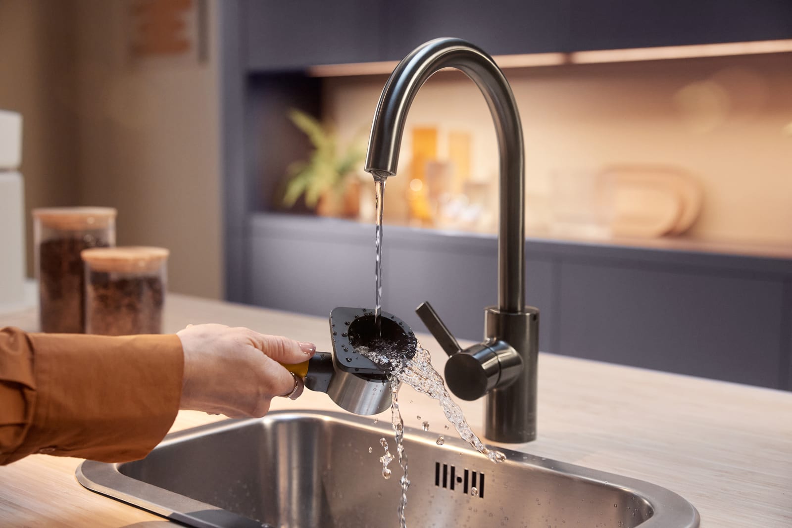 Philips Baristina with Bean Swap, Versuni Experience Design / Netherlands