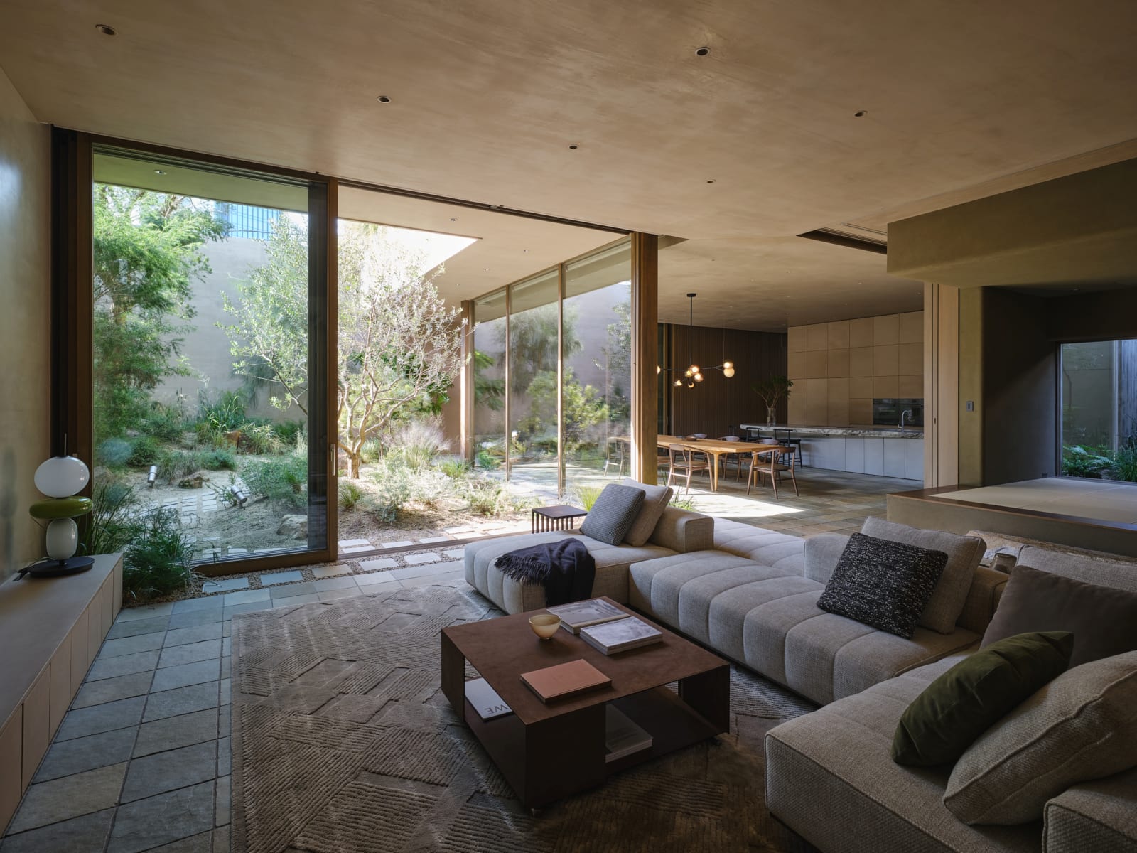 Strolling Gardens & House / Japan, IKAWAYA ARCHITECTS Co.,Ltd. / Japan