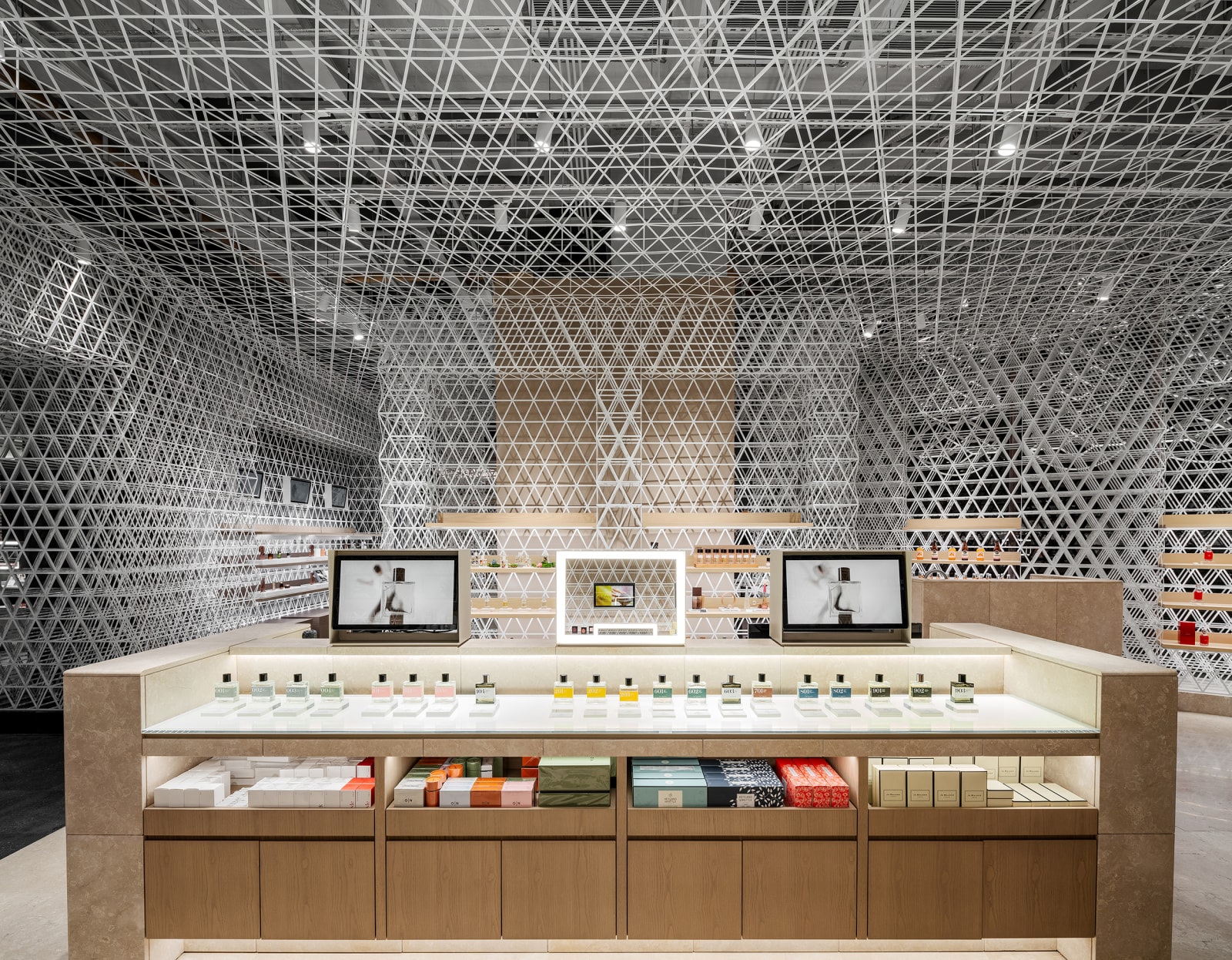 MOHO BEAUTE / Chinese Mainland, TONERICO:INC. / Japan