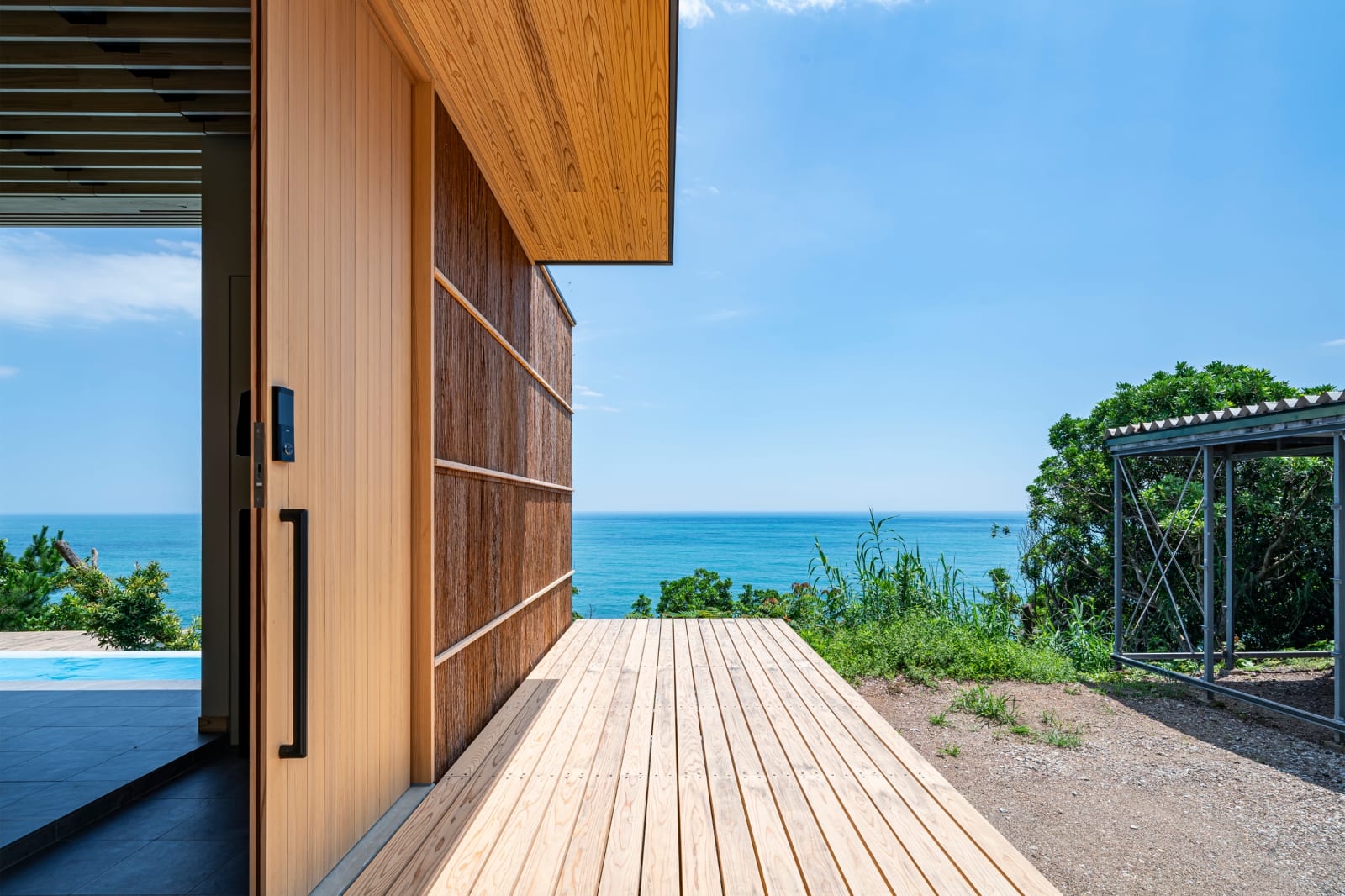 Nagisa of Kotogahama / Japan, kiriko design office / Japan