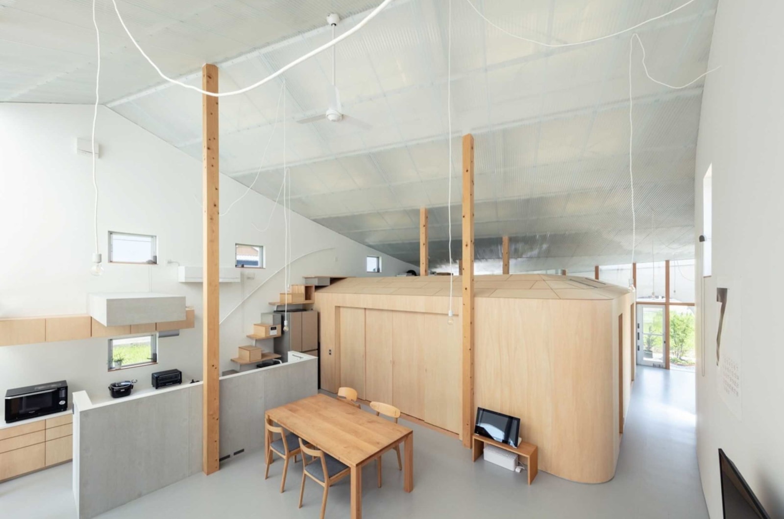 Hut And Roof House Japan Y M Design Office Co Japan Dfa Awards Online Showcase