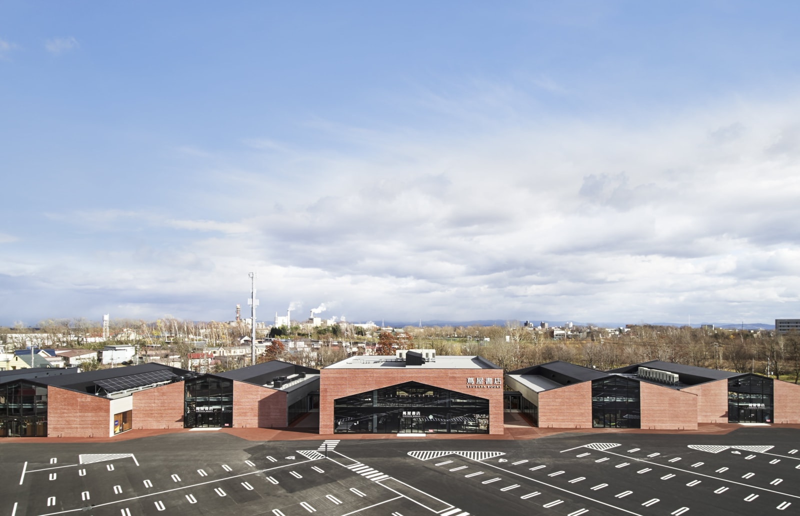 EBETSU TSUTAYA BOOKS / Japan, Hikokonishi Architecture Inc. / Japan
