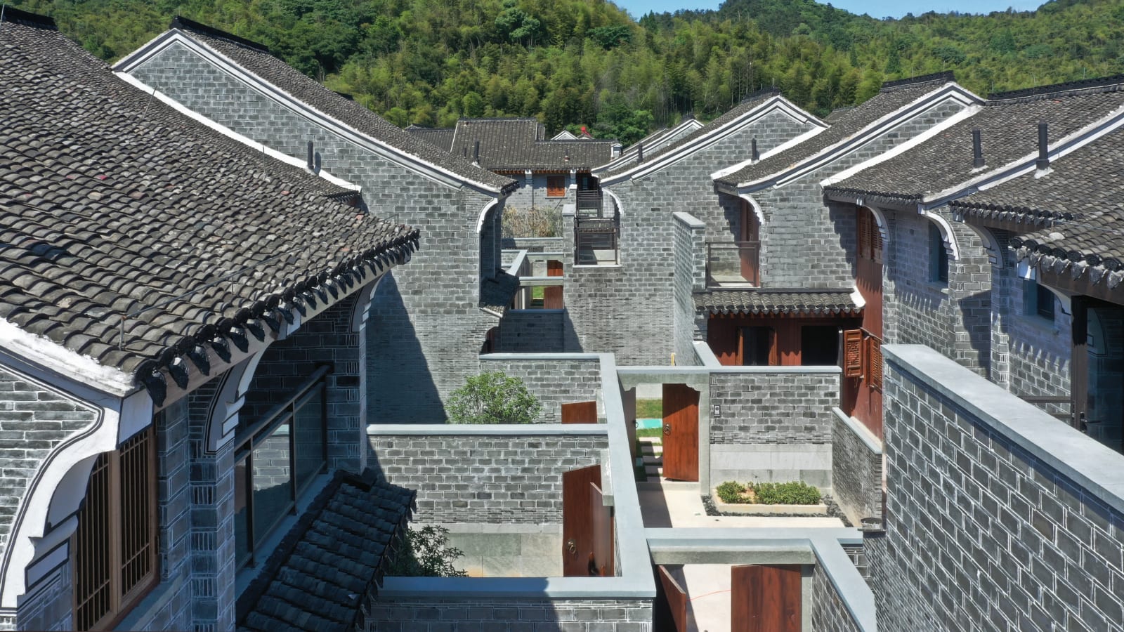 Renovation of Ancient Village – Han Ling / Mainland China, DC Alliance / Mainland China