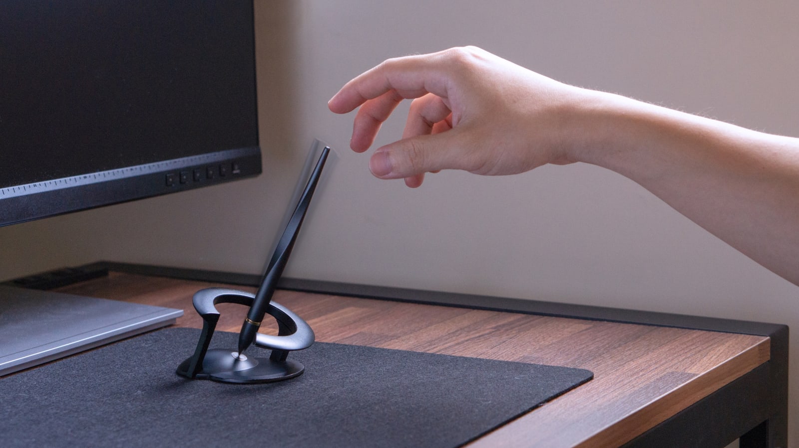 Hoverpen [Interstellar Edition], Siao Shan Po Life Co., Ltd. / Taiwan