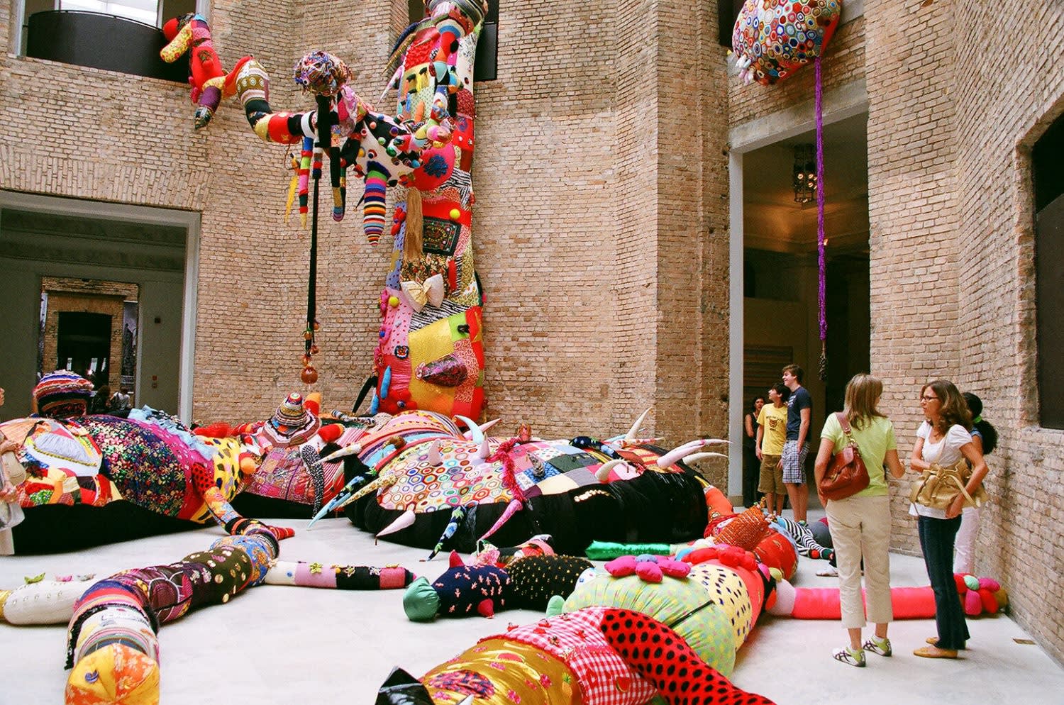 Joana Vasconcelos, Contamination, 2008-2010