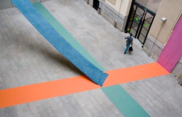 Guillermo Mora, No A Trio A, 2013
