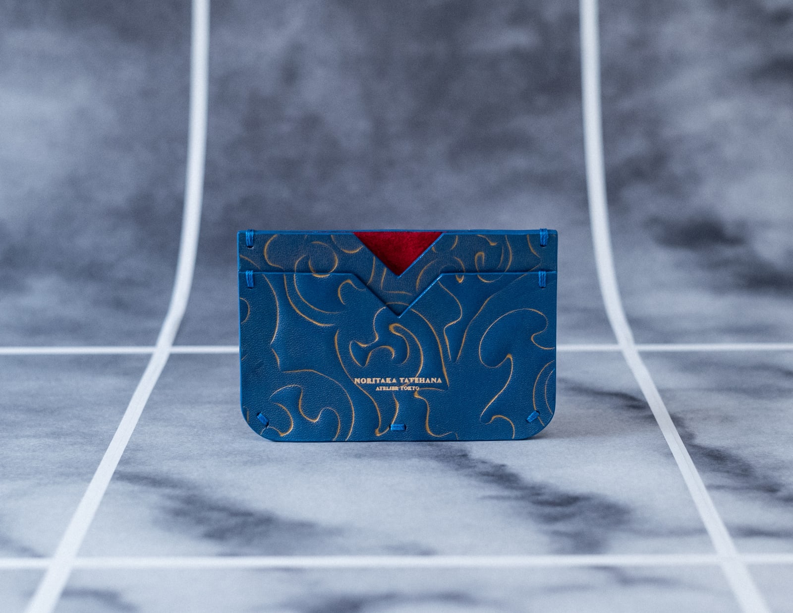 〈04〉EMBOSSED LEATHER CARD CASE #2, 2020