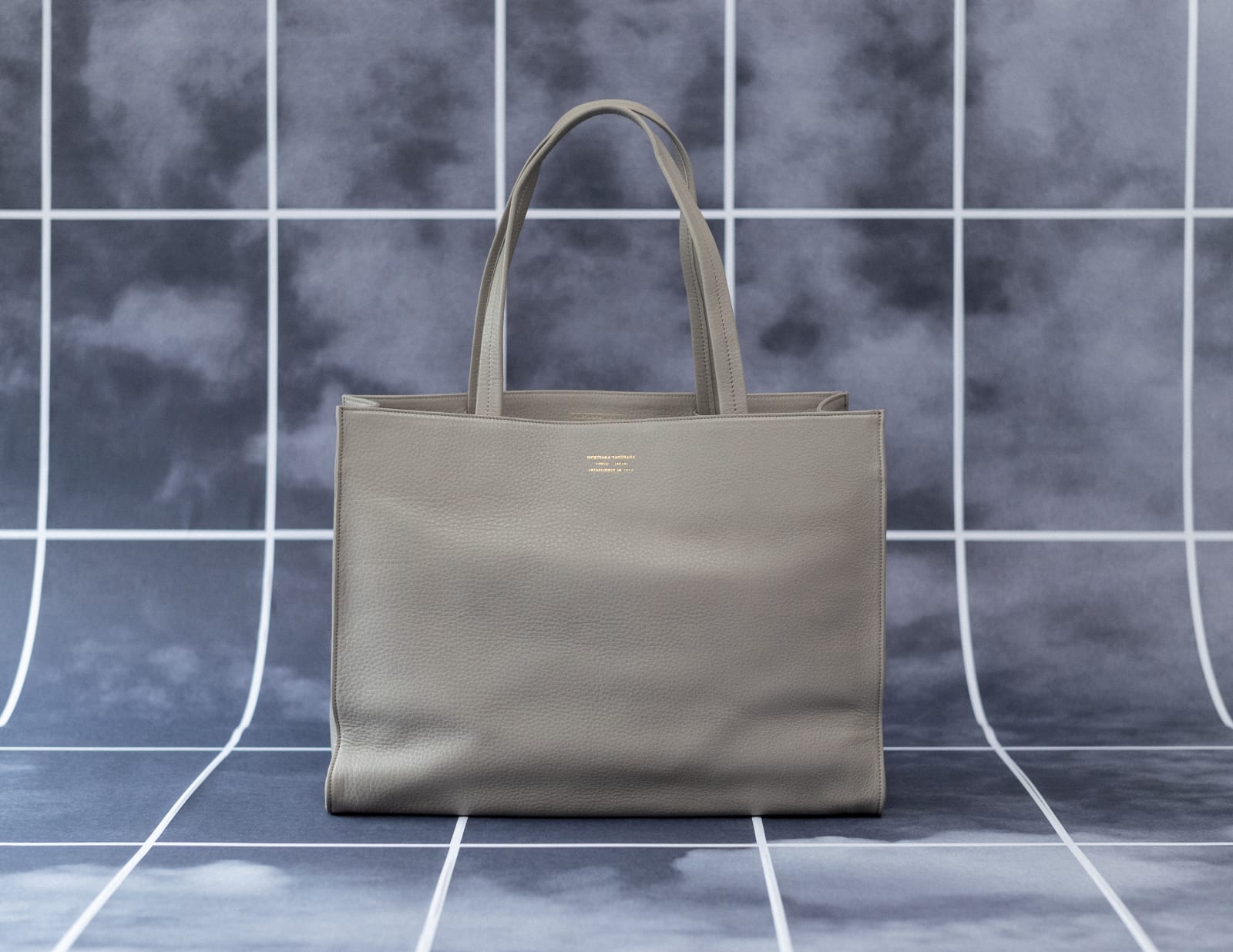 〈41〉TOTE BAG, GRAY, 2019