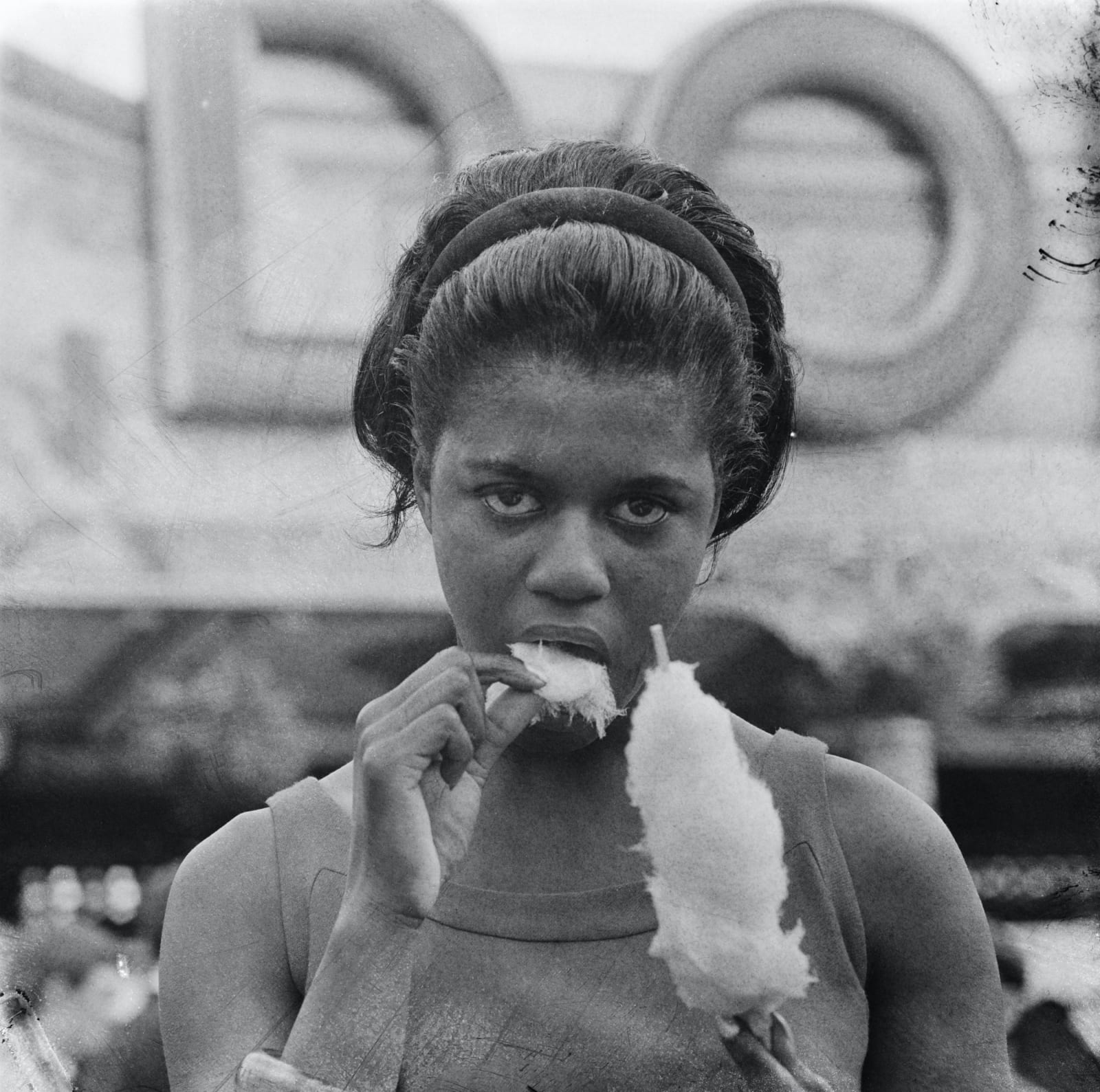 James Barnor, Rema Nelson, Drum test shoot, Battersea Park, London, 1960