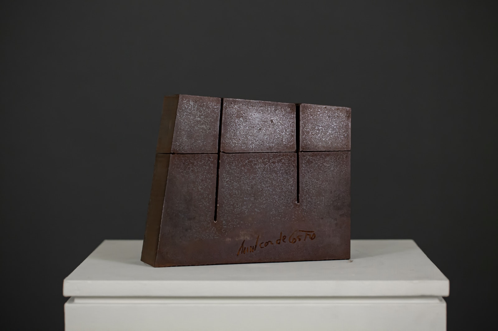 Amilcar de Castro, Escultura 001, 1985