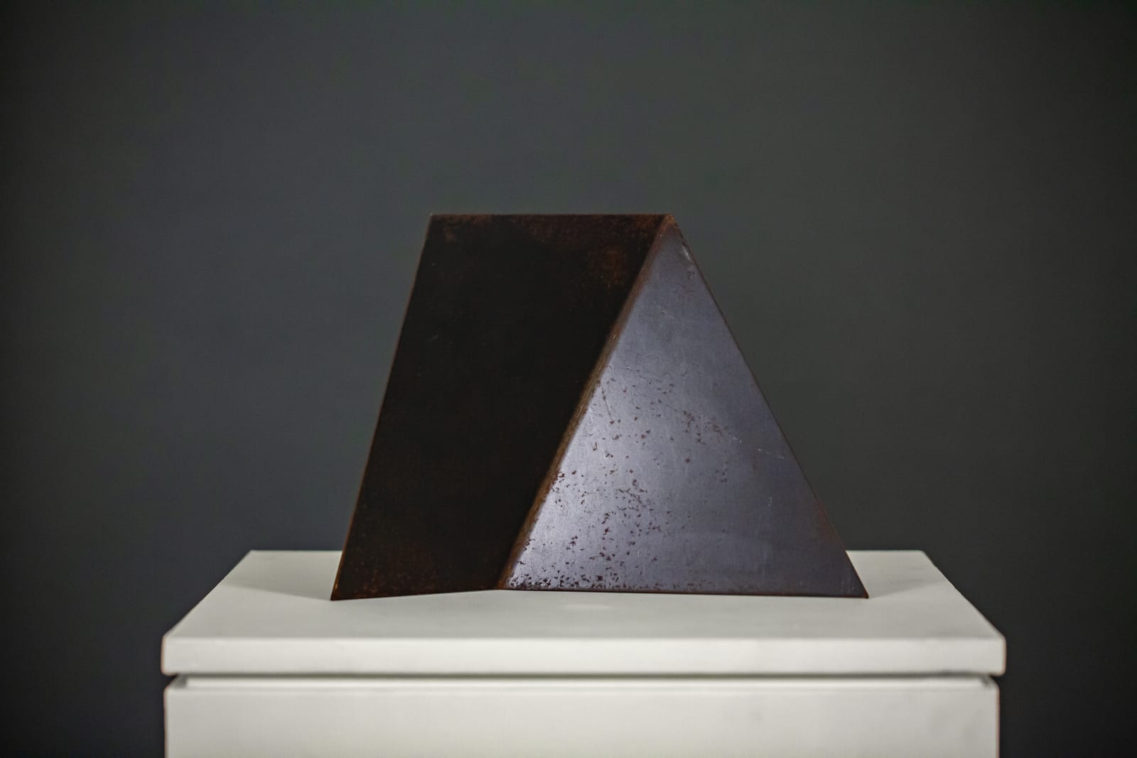 Amilcar de Castro, Escultura 004, 1999