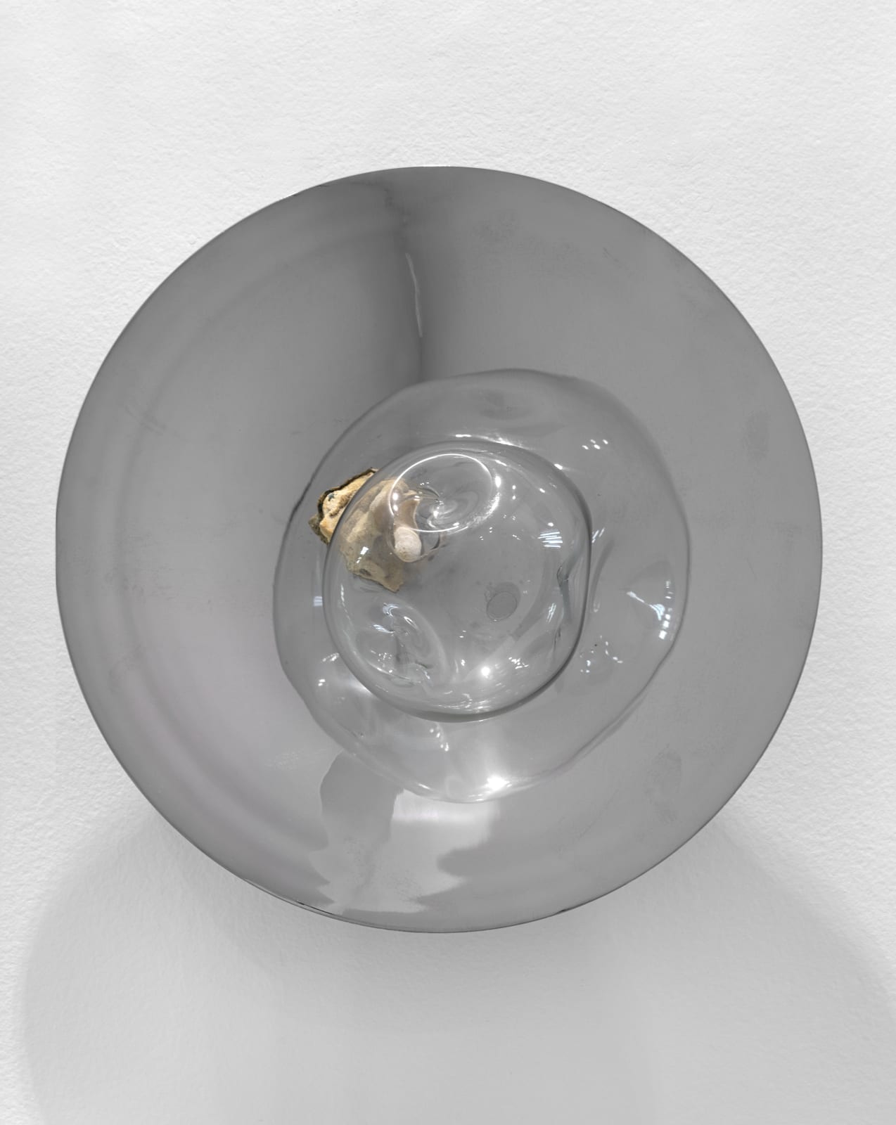 Denise Milan, Gole de ar das profundezas, 2018