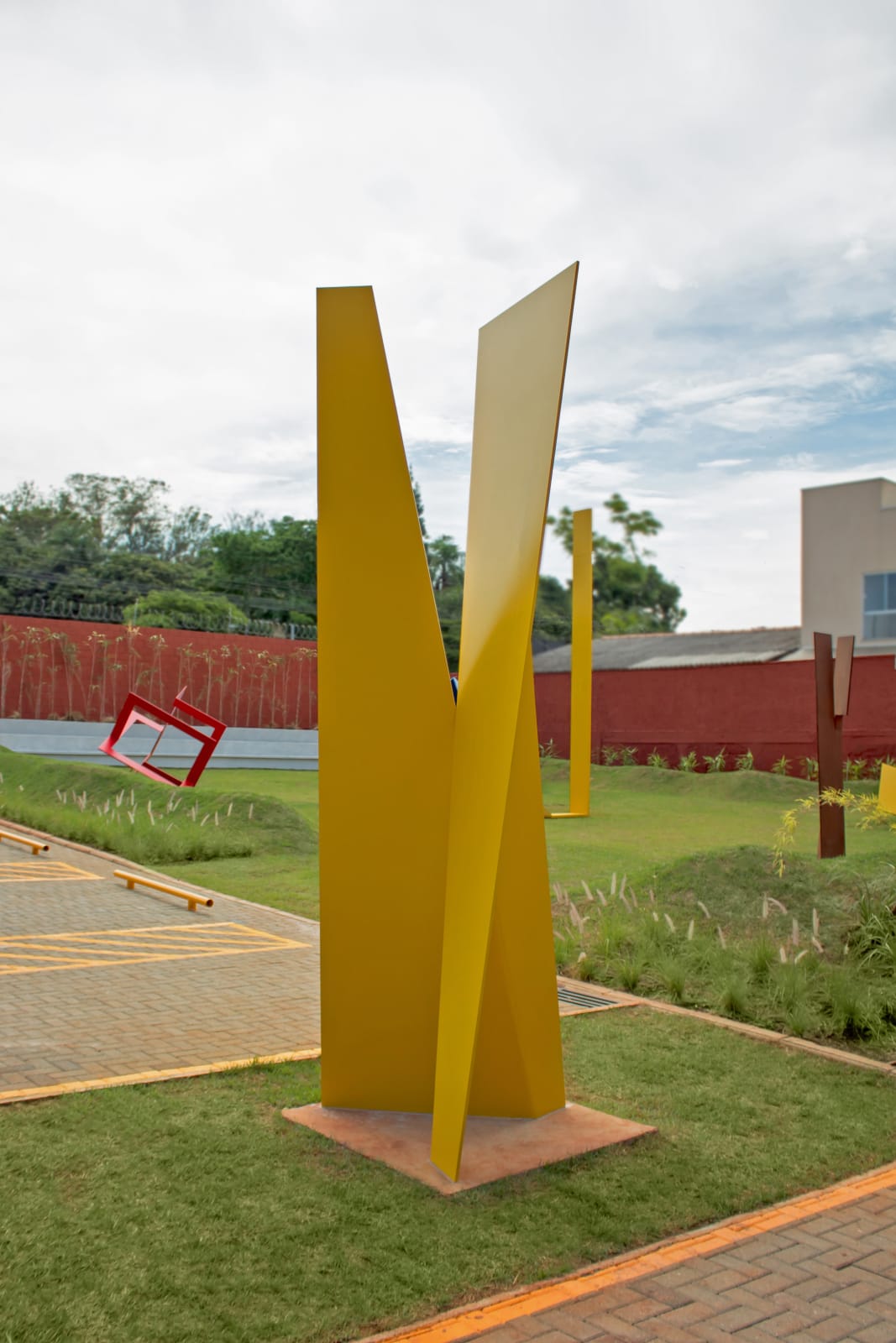 Franz Weissmann, Coluna em 3 lâminas, 1992