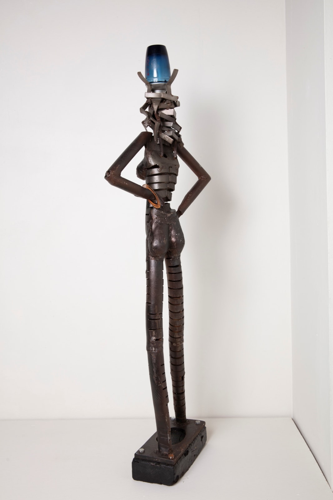 Olu Amoda, Pot Bearer - back view , 2016