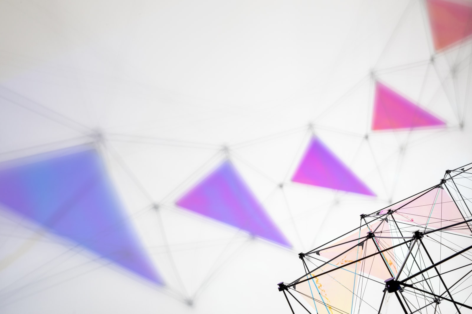 Tomás Saraceno, Ring Bell Helios, 2019