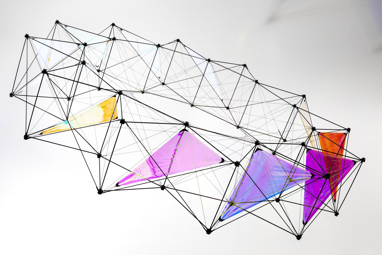 Tomás Saraceno, Ring Bell Helios, 2019
