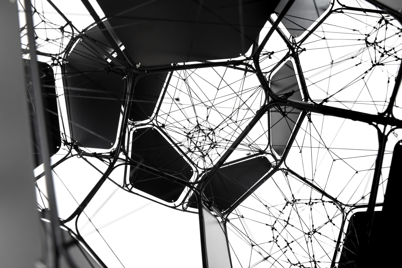 Tomás Saraceno, K2-31b/M+B, 2018