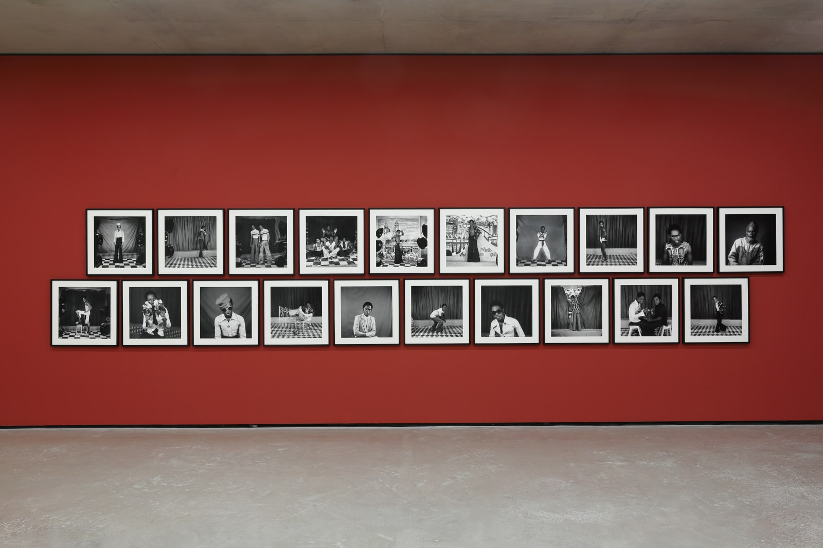 [Installation View] Samuel Fosso Museum der Moderne Salzburg, Salzburg, Austria October 22, 2022 - April 10, 2023 Image courtesy of Museum der Moderne Salzburg.