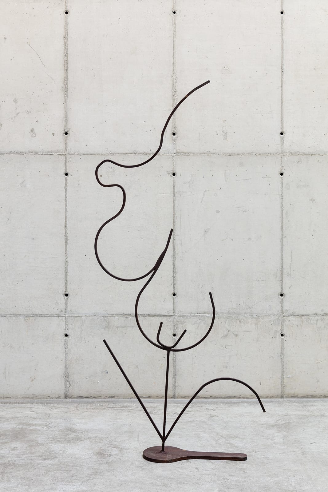 Rebeca Carapiá, Palavras de ferro e ar - Escultura 13 (da série Como colocar ar nas palavras), 2020