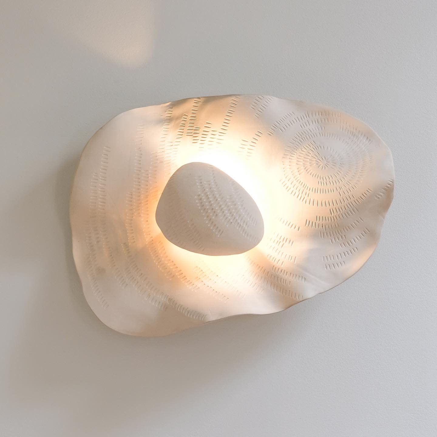 nindya.ceramics, Eclipse