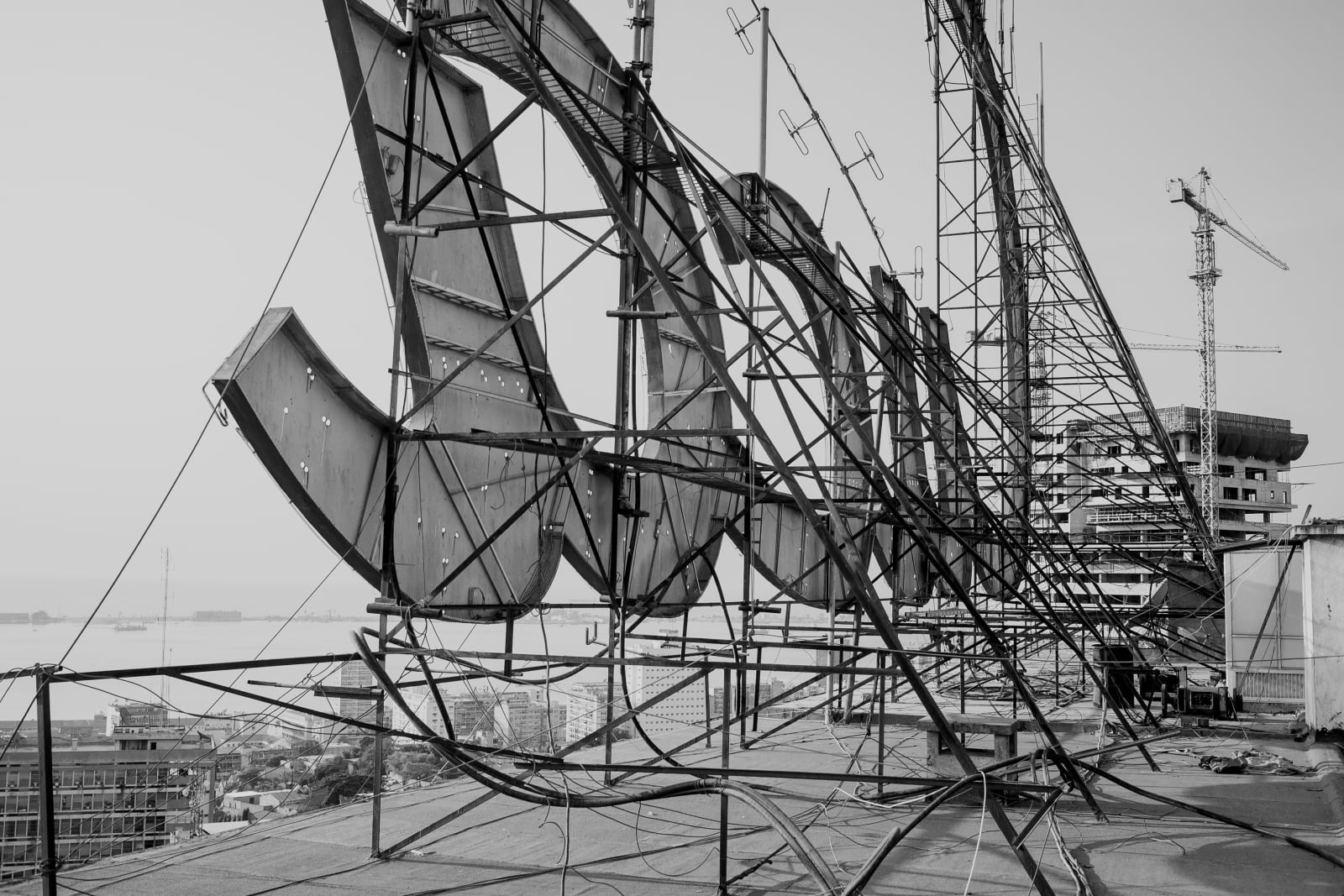 Guy Tillim, Luanda, Angola, 2007 Maputo, Mozambique, 2007