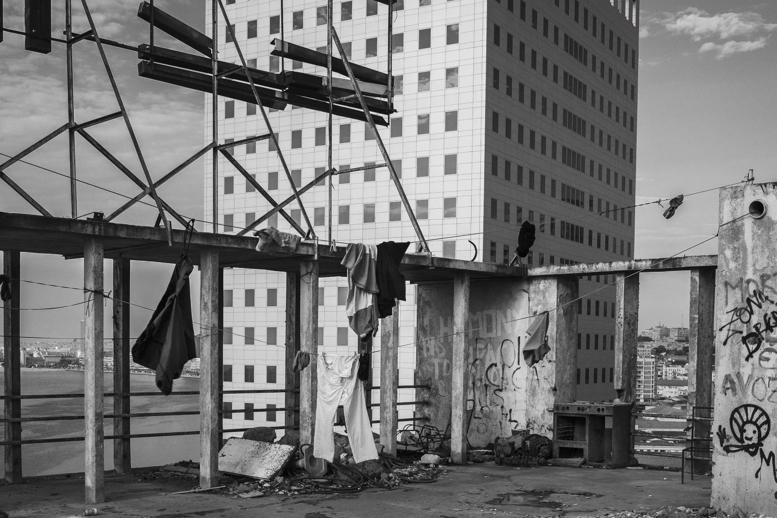 Guy Tillim, Luanda, Angola, 2007