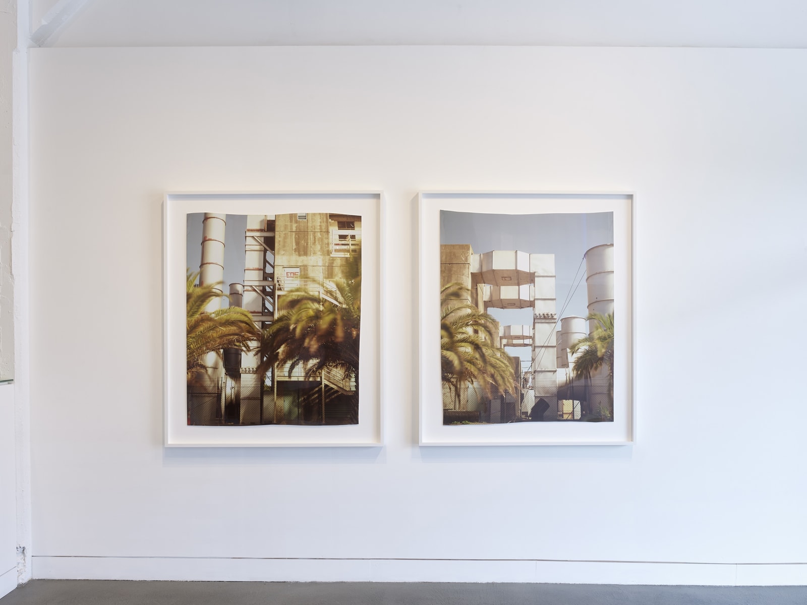 Installation view of John Chiara: Sea of Glass, March 15 - April 27, 2024 at Haines Gallery, San Francisco Photo: Robert Divers Herrick