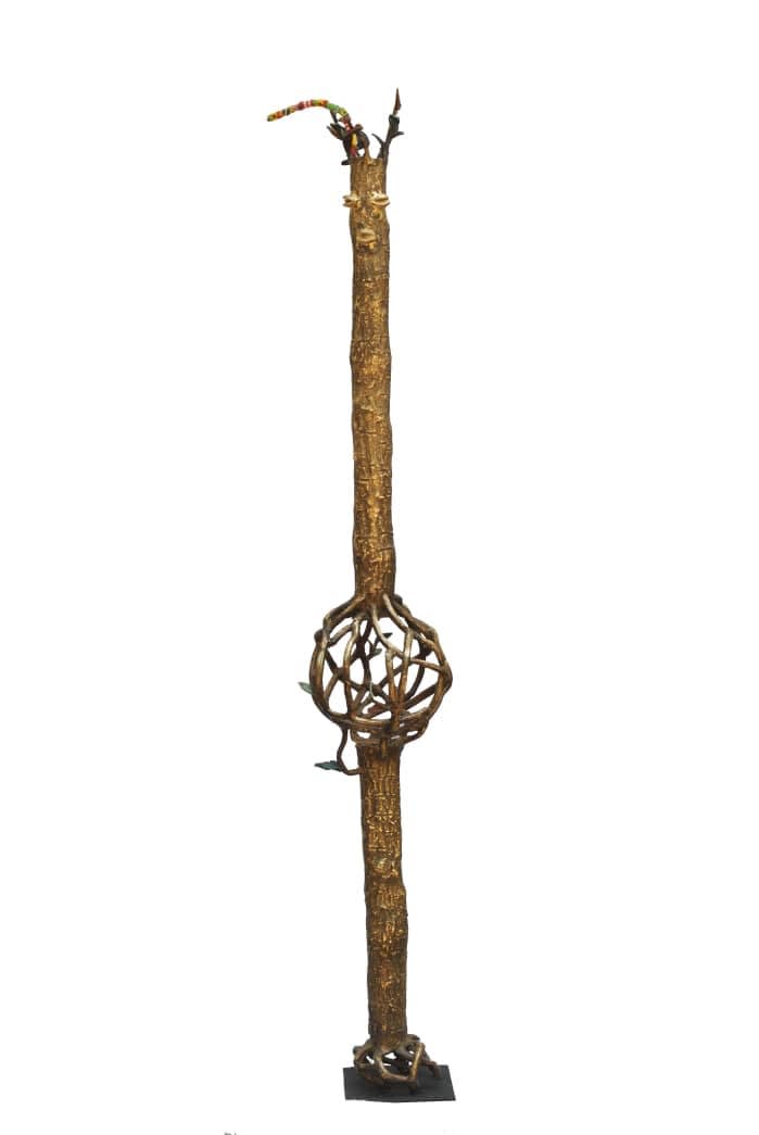 Ky Siriki Mère nourricière, 2021 Bronze sculpture with beading, height 132 cm / height 52 in