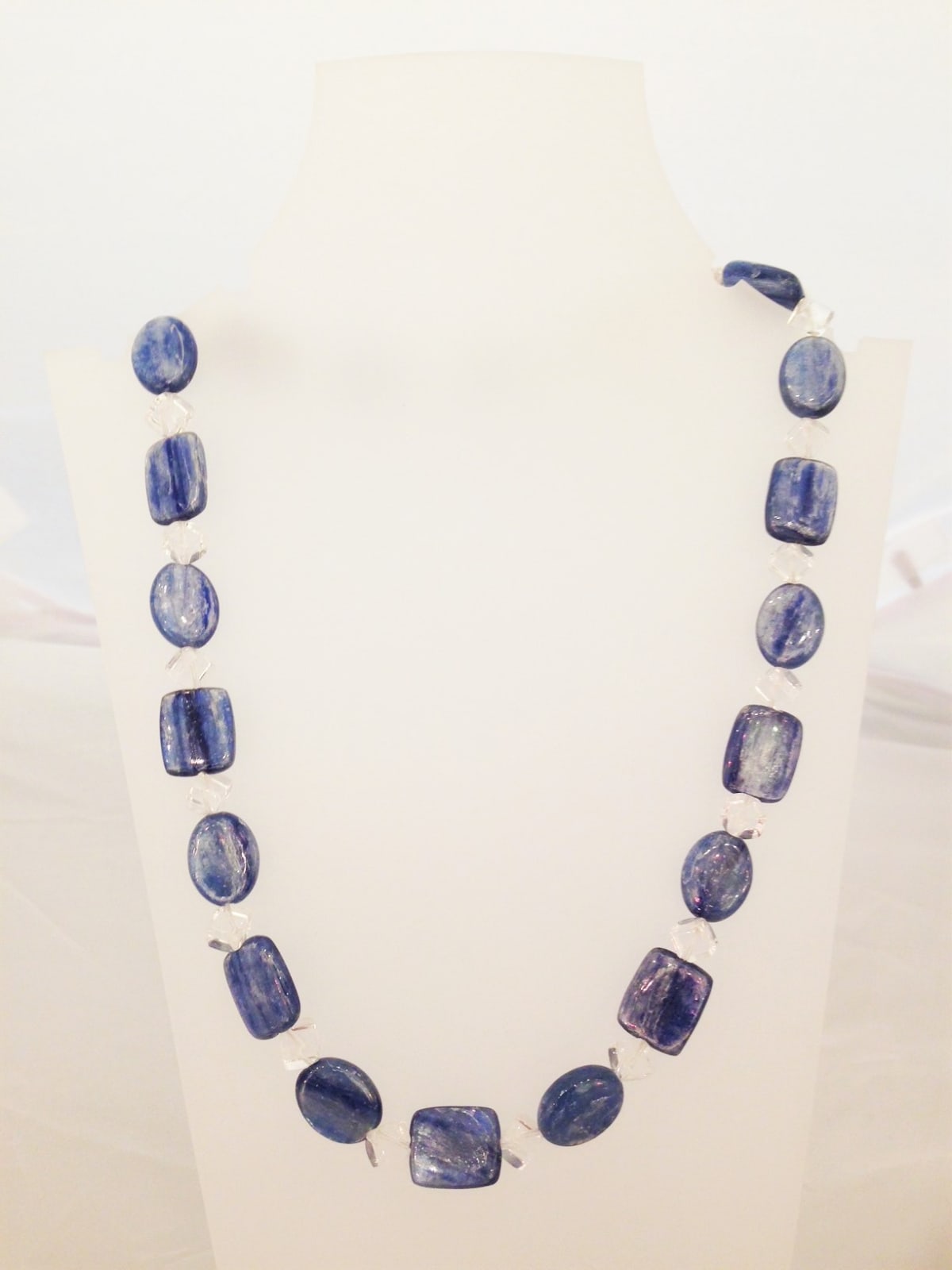 Jewellery Makers, Christina Blair